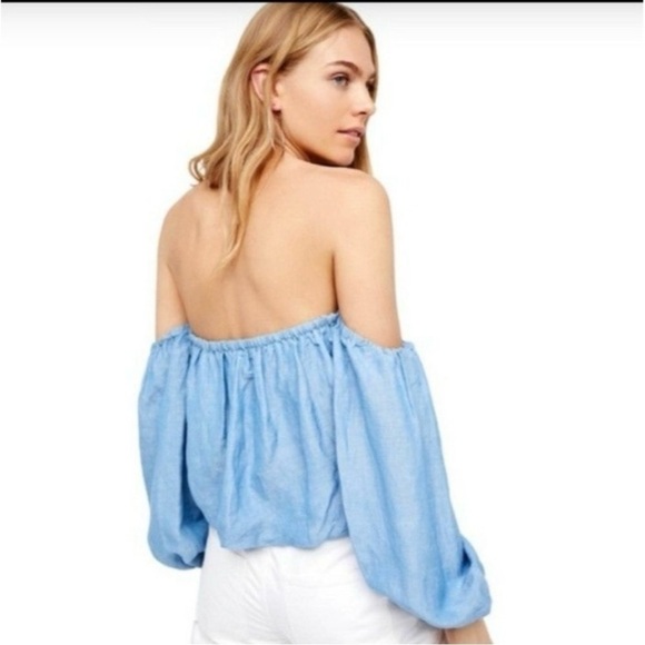 Free People In The Limelight Off The Shoulder Chambray Cropped Top Size XS - Picture 2 of 11